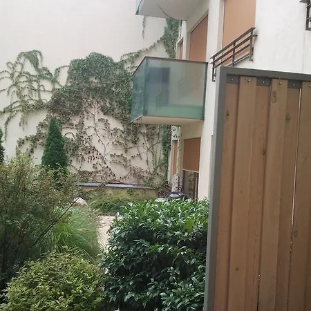 Apartment Corvin Fontana *